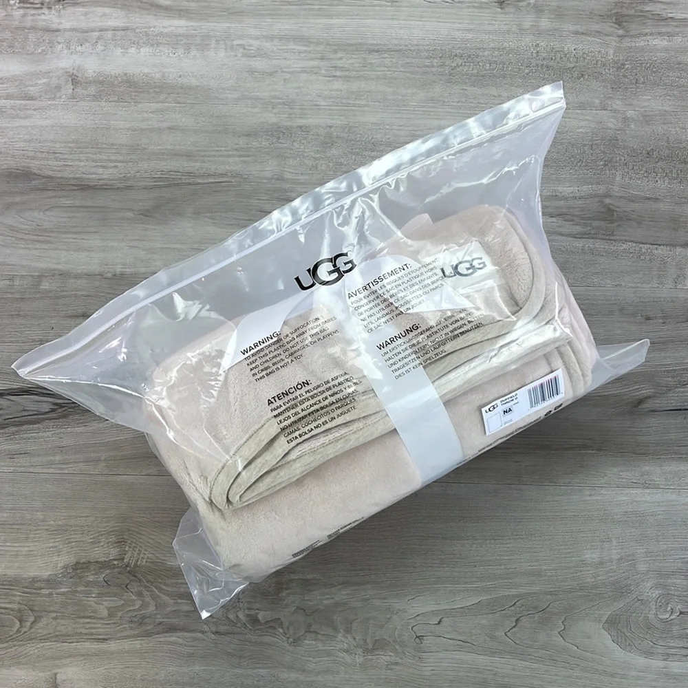 🍃UGG🍃 THROW LIVING ROOM BEDROOM BLANKET TAN - Picture 8 of 8